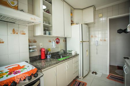 Apartamento à venda com 56m², 2 quartos e 1 vagaCozinha - Armários