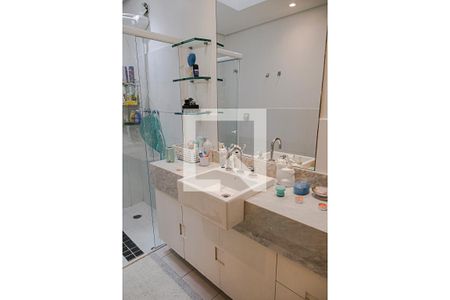 Casa para alugar com 400m², 4 quartos e 4 vagasBanheiro Social