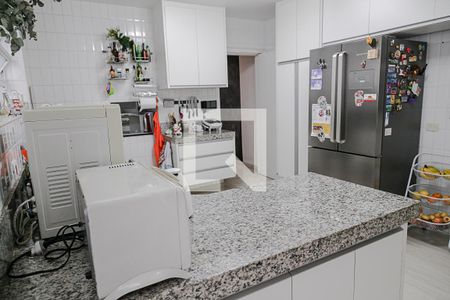 Casa para alugar com 400m², 4 quartos e 4 vagasCozinha