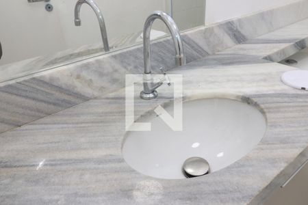 Apartamento para alugar com 34m², 2 quartos e sem vagaBanheiro