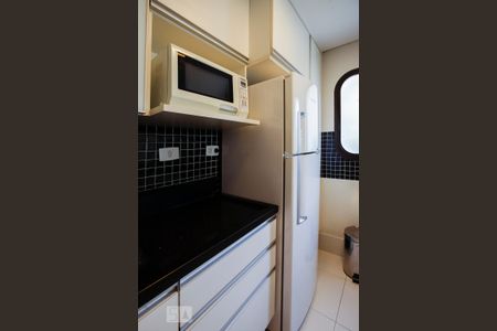 Apartamento para alugar com 85m², 2 quartos e 1 vaga Apartamento para alugar com 85m², 2 quartos e 1 vagaCozinha