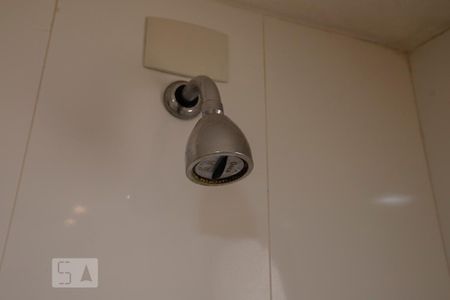 Apartamento para alugar com 85m², 2 quartos e 1 vaga Apartamento para alugar com 85m², 2 quartos e 1 vagaBanheiro da Suíte