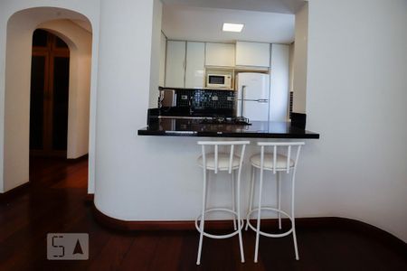 Apartamento para alugar com 85m², 2 quartos e 1 vaga Apartamento para alugar com 85m², 2 quartos e 1 vagaCozinha