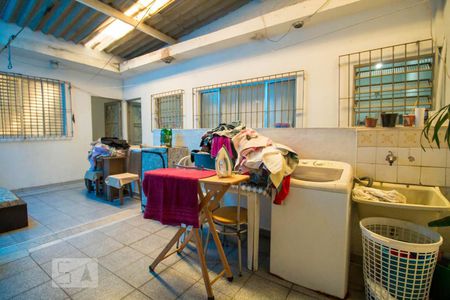 Casa à venda com 140m², 2 quartos e sem vagaLavanderia 