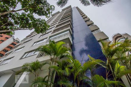 Apartamento à venda com 106m², 3 quartos e 3 vagasFachada
