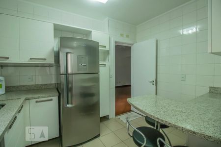 Apartamento à venda com 106m², 3 quartos e 3 vagasCozinha