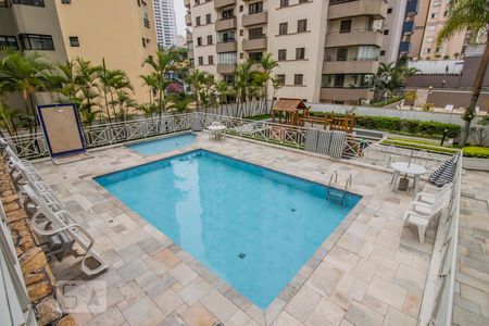 Apartamento à venda com 106m², 3 quartos e 3 vagasÁrea Comum - Piscina