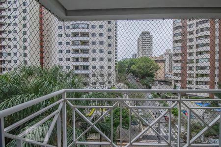 Apartamento à venda com 106m², 3 quartos e 3 vagasVista