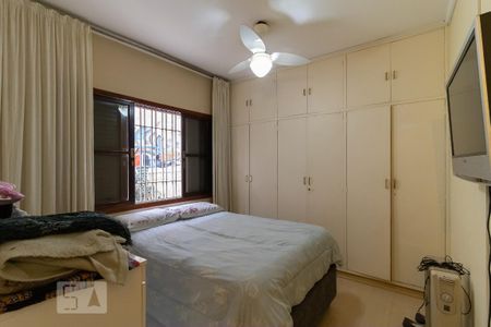 Suíte 1 de casa à venda com 5 quartos, 300m² em Jardim da Saúde , São Paulo