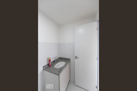 Apartamento à venda com 65m², 3 quartos e 1 vaga Apartamento à venda com 65m², 3 quartos e 1 vagaBanheiro Social