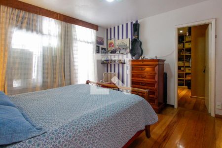 Apartamento à venda com 303m², 3 quartos e 2 vagasQuarto 3 suíte