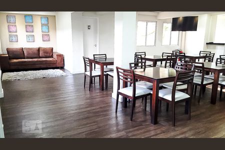 Apartamento à venda com 68m², 3 quartos e 2 vagas Apartamento à venda com 68m², 3 quartos e 2 vagasÁrea comum - Salão de festas