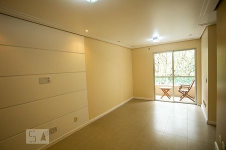 Sala de apartamento para alugar com 3 quartos, 68m² em Paraíso do Morumbi, São Paulo