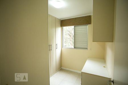 Quarto 1 de apartamento para alugar com 3 quartos, 68m² em Paraíso do Morumbi, São Paulo