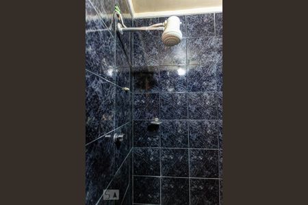 Casa à venda com 192m², 4 quartos e 3 vagas Casa à venda com 192m², 4 quartos e 3 vagasBanheiro Social