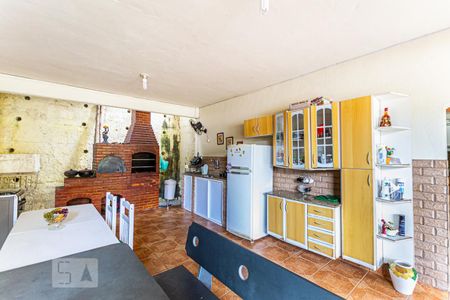 Casa à venda com 192m², 4 quartos e 3 vagas Casa à venda com 192m², 4 quartos e 3 vagasEspaço Gourmet