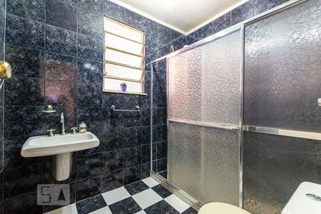 Casa à venda com 192m², 4 quartos e 3 vagas Casa à venda com 192m², 4 quartos e 3 vagasBanheiro Social