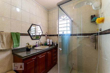 Casa à venda com 192m², 4 quartos e 3 vagas Casa à venda com 192m², 4 quartos e 3 vagasBanheiro da Suíte