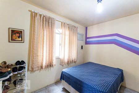 Casa à venda com 192m², 4 quartos e 3 vagas Casa à venda com 192m², 4 quartos e 3 vagasQuarto 1