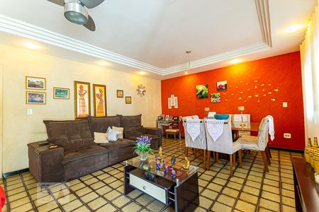 Sala de casa à venda com 4 quartos, 192m² em Fonseca, Niterói