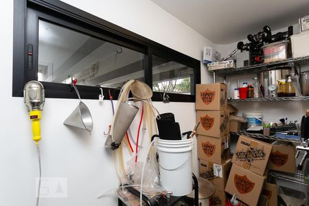 Casa à venda com 496m², 4 quartos e 4 vagas Casa à venda com 496m², 4 quartos e 4 vagasQuarto de Serviço