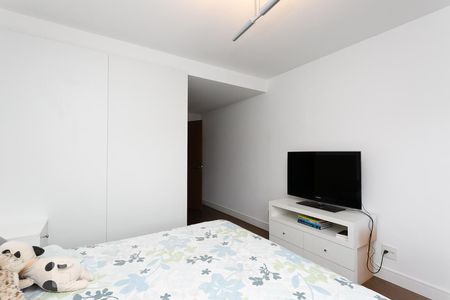 Casa à venda com 496m², 4 quartos e 4 vagas Casa à venda com 496m², 4 quartos e 4 vagasSuíte 2