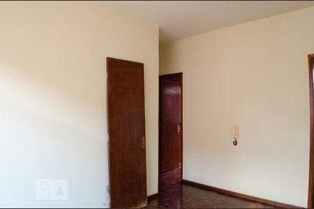 Sala de apartamento à venda com 3 quartos, 70m² em Salgado Filho, Belo Horizonte