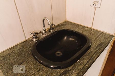 Banheiro Pia de casa à venda com 2 quartos, 60m² em Mandaqui, São Paulo