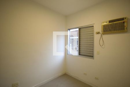 Quarto 1 de apartamento para alugar com 2 quartos, 59m² em Boqueirão, Santos