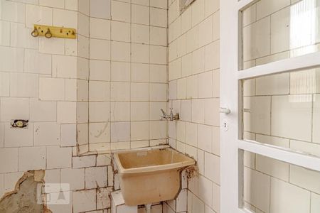 Apartamento à venda com 65m², 2 quartos e sem vagaÁrea de serviço