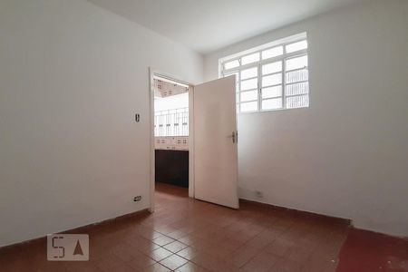 Casa à venda com 190m², 3 quartos e 2 vagas Casa à venda com 190m², 3 quartos e 2 vagasQuarto de Serviço