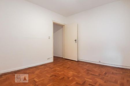 Casa à venda com 190m², 3 quartos e 2 vagas Casa à venda com 190m², 3 quartos e 2 vagasQuarto 1