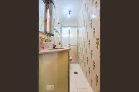 Casa à venda com 190m², 3 quartos e 2 vagas Casa à venda com 190m², 3 quartos e 2 vagasBanheiro da Suíte