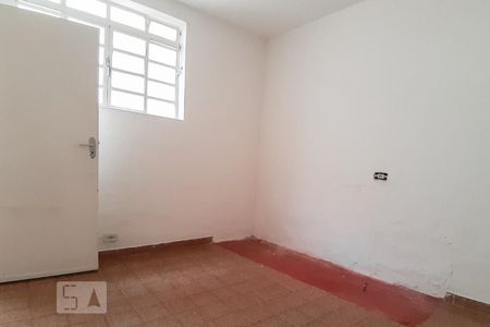 Casa à venda com 190m², 3 quartos e 2 vagas Casa à venda com 190m², 3 quartos e 2 vagasQuarto de Serviço