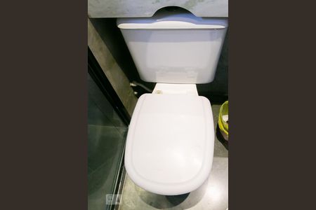 Apartamento à venda com 93m², 3 quartos e 1 vagaDetalhe banheiro