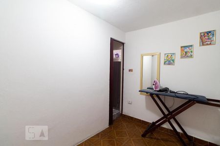 Casa à venda com 195m², 3 quartos e 2 vagasQuarto 2