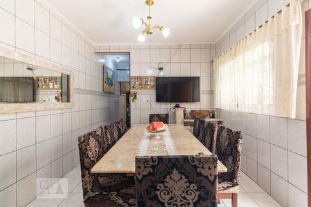 Casa à venda com 195m², 3 quartos e 2 vagasCozinha