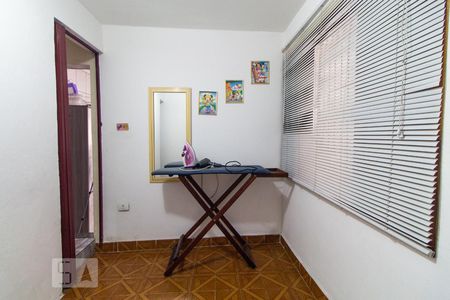 Casa à venda com 195m², 3 quartos e 2 vagasQuarto 2
