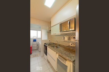 Apartamento à venda com 120m², 2 quartos e 3 vagasCozinha