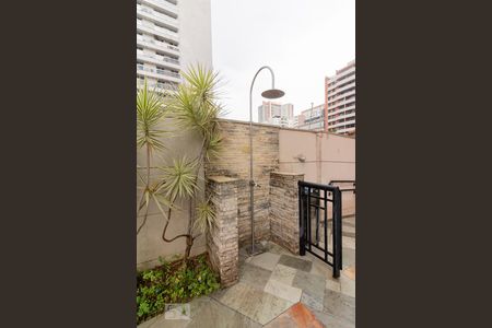 Apartamento à venda com 120m², 2 quartos e 3 vagasÁrea comum - Piscina