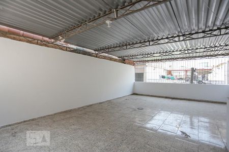 Casa à venda com 100m², 4 quartos e sem vagaTerraço