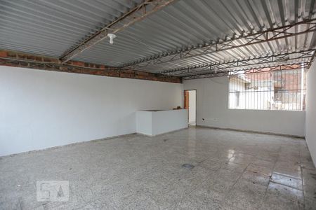 Casa à venda com 100m², 4 quartos e sem vagaTerraço