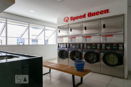 Studio à venda com 32m², 1 quarto e 1 vagaLavanderia