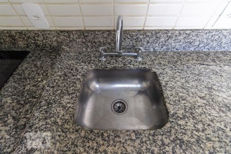 Studio à venda com 32m², 1 quarto e 1 vagaPia