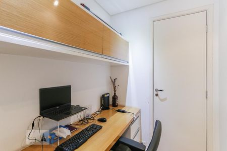 Apartamento à venda com 103m², 2 quartos e 2 vagasEscritório