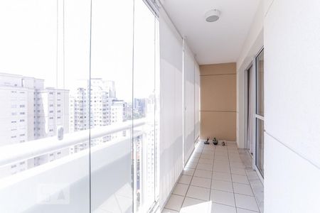Apartamento à venda com 103m², 2 quartos e 2 vagasVaranda
