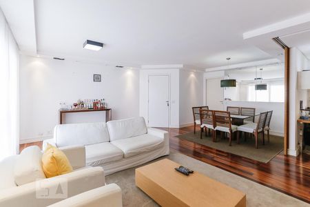 Apartamento à venda com 103m², 2 quartos e 2 vagasSala