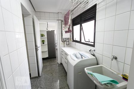 Apartamento à venda com 170m², 3 quartos e 3 vagasÁrea de Serviço