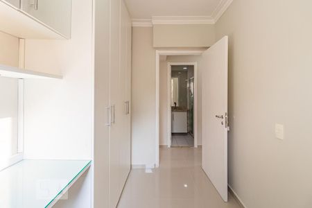 Quarto 1 de apartamento para alugar com 3 quartos, 73m² em Tamboré, Barueri