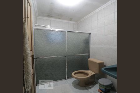 Casa para alugar com 300m², 3 quartos e 3 vagasBanheiro Social
